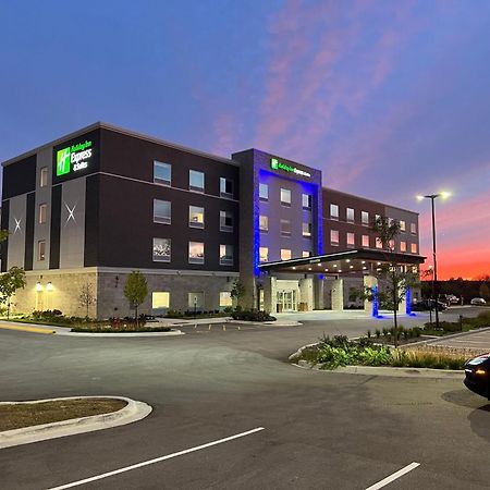 Holiday Inn Express & Suites Chicago Schaumburg By Ihg Экстерьер фото