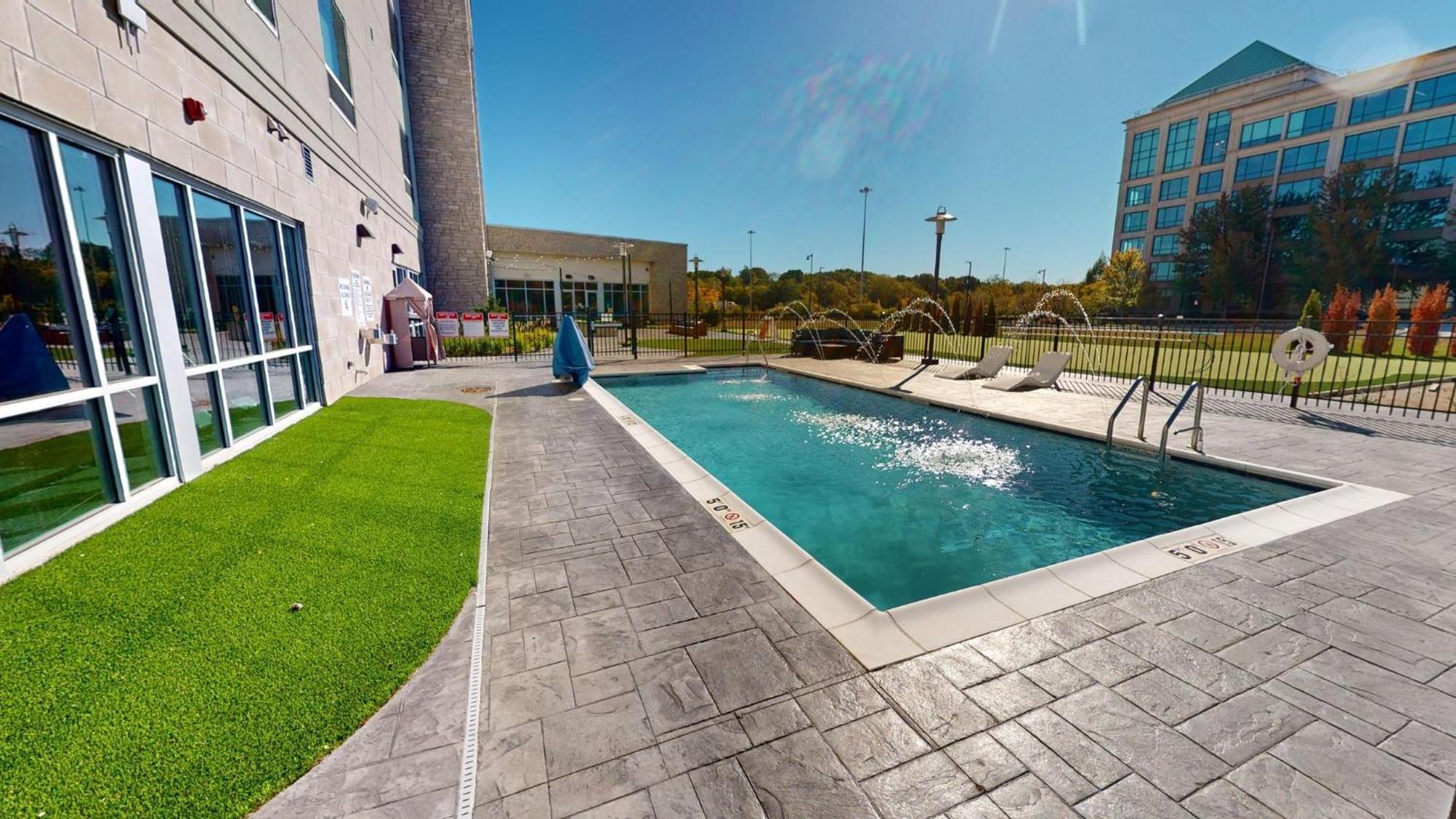 Holiday Inn Express & Suites Chicago Schaumburg By Ihg Экстерьер фото
