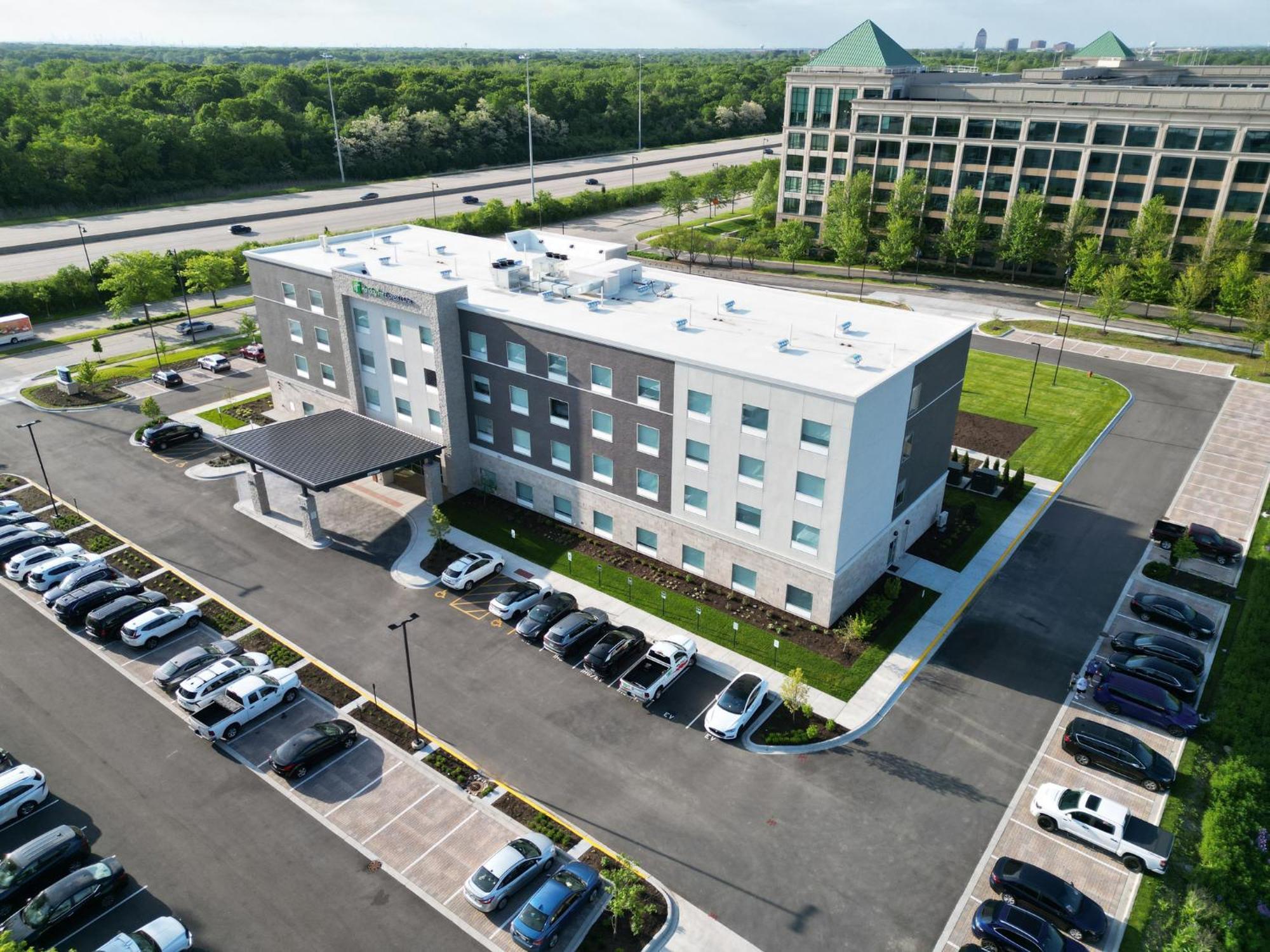 Holiday Inn Express & Suites Chicago Schaumburg By Ihg Экстерьер фото